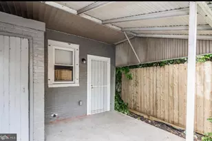 1015 W Susquehanna Ave, Philadelphia, PA 19122 - Photo 14
