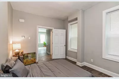 1015 W Susquehanna Avenue, Philadelphia, PA 19122 - Photo 8