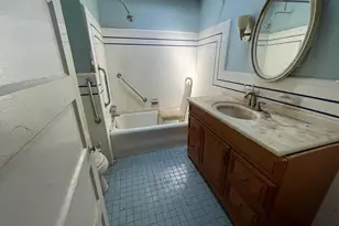 5718 W Oxford St, Philadelphia, PA 19131 - Photo 4