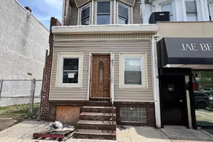 551 N 63rd St, Philadelphia, PA 19151 - Photo 1