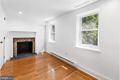 8 Bristow Place, Philadelphia, PA 19123 - Photo 12