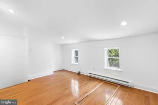 8 Bristow Pl, Philadelphia, PA 19123 - Photo 16