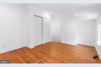 8 Bristow Place, Philadelphia, PA 19123 - Photo 18