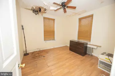 117 E Wellens Avenue, Philadelphia, PA 19120 - Photo 16