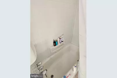 2211 Mount Vernon Street, Philadelphia, PA 19130 - Photo 18