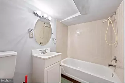 818 S 4th Street #A, Philadelphia, PA 19147 - Photo 18