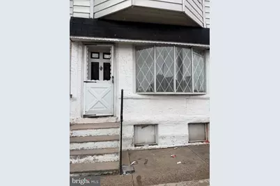 1912 E Glenwood Avenue, Philadelphia, PA 19134 - Photo 2