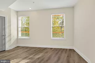 511 Gorgas Ln, Philadelphia, PA 19128 - Photo 8