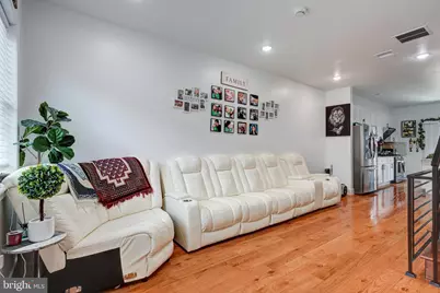 2611 S Marshall Street, Philadelphia, PA 19148 - Photo 2