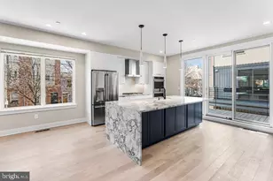 2105 League Ct, Philadelphia, PA 19146 - Photo 2