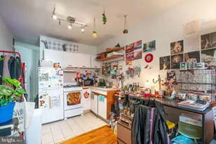 424 S 20th St, Philadelphia, PA 19146 - Photo 2