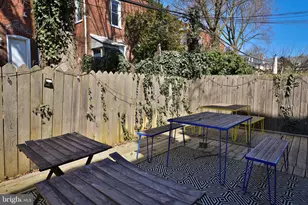 309 W Earlham Ter, Philadelphia, PA 19144 - Photo 8