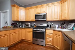 309 W Earlham Ter, Philadelphia, PA 19144 - Photo 6