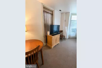 2826 Poplar Street #UNIT 2, Philadelphia, PA 19130 - Photo 4