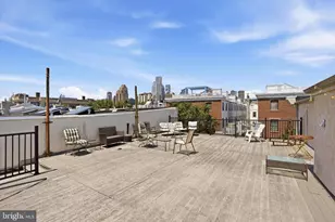 738 S 11th St, Philadelphia, PA 19147 - Photo 14