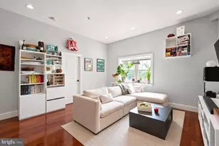 738 S 11th St, Philadelphia, PA 19147 - Photo 2