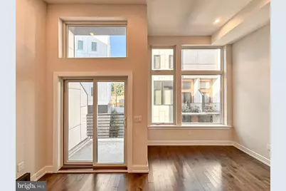 2527 Graduate Square, Philadelphia, PA 19146 - Photo 4