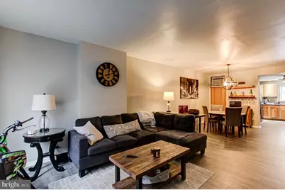 1215 Daly Street, Philadelphia, PA 19148 - Photo 2