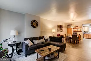 1215 Daly St, Philadelphia, PA 19148 - Photo 2