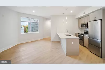 646 N 32nd Street #12, Philadelphia, PA 19104 - Photo 1