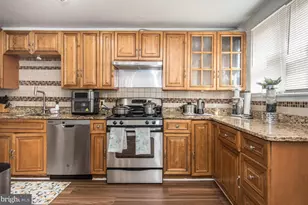 2237 Knorr St, Philadelphia, PA 19149 - Photo 24