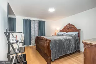 2237 Knorr St, Philadelphia, PA 19149 - Photo 8