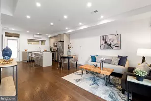 2019 Blair St, Philadelphia, PA 19125 - Photo 2