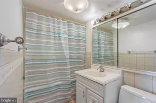 2401 Pennsylvania Ave, Philadelphia, PA 19130 - Photo 12