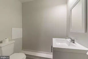 3521 Indian Queen Ln, Philadelphia, PA 19129 - Photo 22