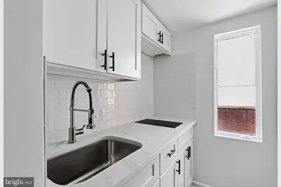 1223 Spruce Street #2R, Philadelphia, PA 19107 - Photo 8