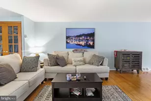 5432 Vicaris St, Philadelphia, PA 19128 - Photo 4