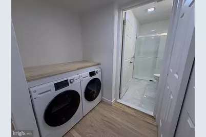 536 N 19th Street #3FL, Philadelphia, PA 19130 - Photo 16
