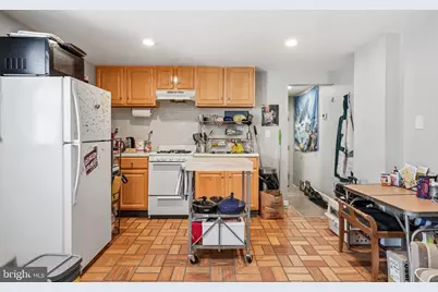 1946 S Iseminger Street #2, Philadelphia, PA 19148 - Photo 10