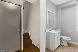 1302 N 19th St, Philadelphia, PA 19121 - Photo 12