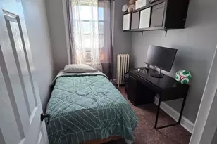 448 Robbins St, Philadelphia, PA 19111 - Photo 10