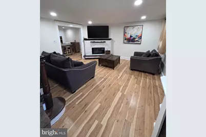 448 Robbins Street, Philadelphia, PA 19111 - Photo 2