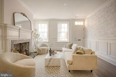 514 Delancey Street, Philadelphia, PA 19106 - Photo 2