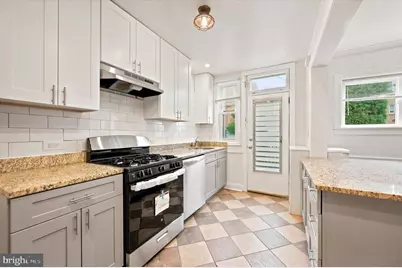 6497 Morris Park Road, Philadelphia, PA 19151 - Photo 2