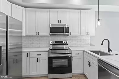 2114 N 8th Street, Philadelphia, PA 19122 - Photo 1
