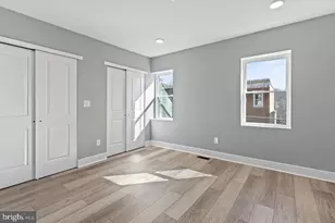2114 N 8th St, Philadelphia, PA 19122 - Photo 2