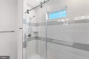 1528 W Seybert St, Philadelphia, PA 19121 - Photo 22