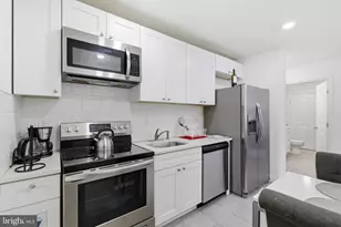 925 N Broad St, Philadelphia, PA 19123 - Photo 4