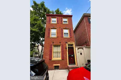 1013 N Leithgow Street, Philadelphia, PA 19123 - Photo 1