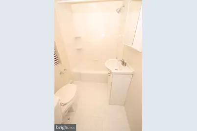 318 S 15th Street #2F, Philadelphia, PA 19102 - Photo 6
