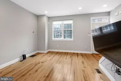 724 E Thompson Street, Philadelphia, PA 19125 - Photo 8