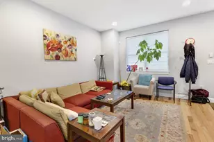 724 E Thompson St, Philadelphia, PA 19125 - Photo 2