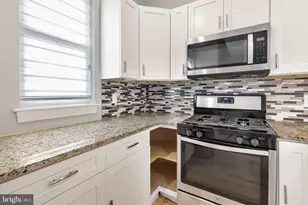 724 E Thompson St, Philadelphia, PA 19125 - Photo 10