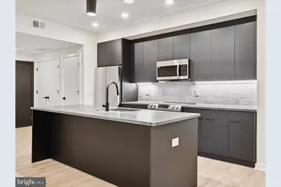 500 N 13th Street #404, Philadelphia, PA 19123 - Photo 1
