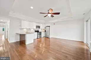 1022 Fairmount Ave, Philadelphia, PA 19123 - Photo 4