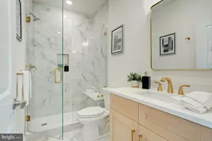 2480 Emerald St, Philadelphia, PA 19125 - Photo 18